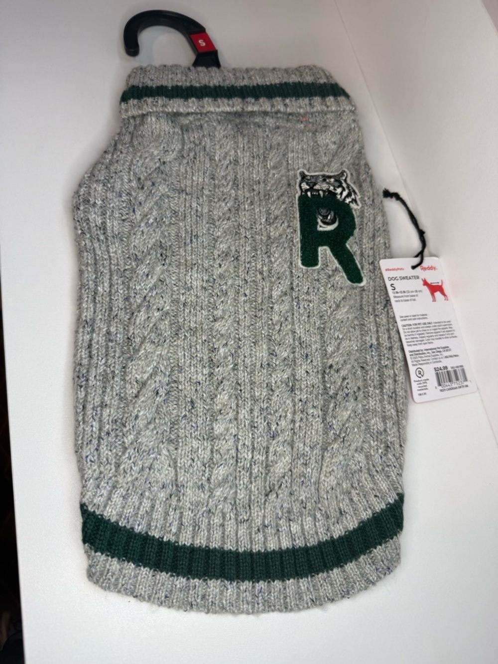 NWT Reddy Pet Sweater Small Preppy, New England, collegiate